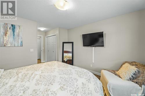 3215 Green Bank Road, Regina, SK - Indoor Photo Showing Bedroom