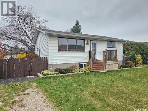 609 1St Street W, Meadow Lake, SK - Outdoor