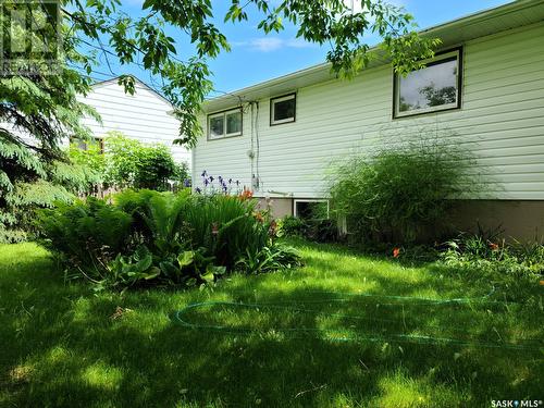 609 1St Street W, Meadow Lake, SK - Outdoor