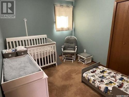 216 2Nd Avenue W, Canora, SK - Indoor Photo Showing Bedroom