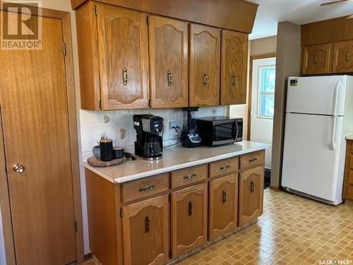 216 2Nd Avenue W, Canora, SK - Indoor Photo Showing Kitchen