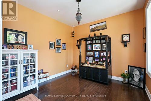 53 Pathway Drive, Brampton, ON - Indoor Photo Showing Other Room