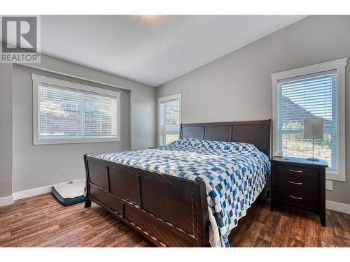 189 Resolute Road, Kaleden, BC - Indoor Photo Showing Bedroom