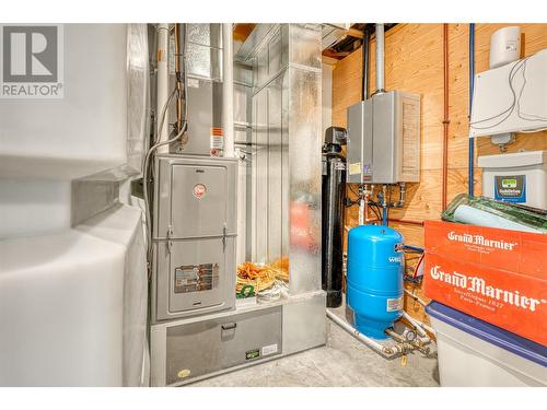 189 Resolute Road, Kaleden, BC - Indoor Photo Showing Basement