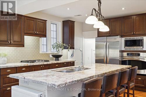 92 Chudleigh Avenue, Toronto, ON - Indoor Photo Showing Kitchen With Double Sink With Upgraded Kitchen