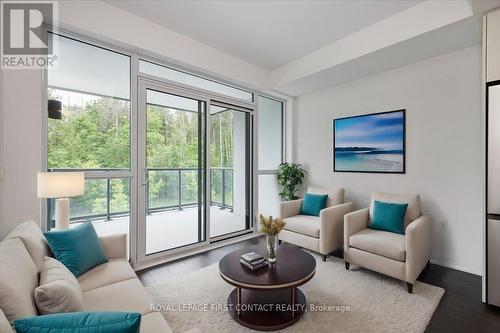 249 - 415 Sea Ray Avenue, Innisfil, ON - Indoor Photo Showing Living Room