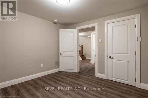 2 - 367 East 18Th Street, Hamilton, ON - Indoor Photo Showing Other Room