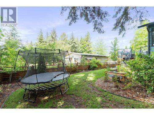 2740 25Th Avenue Ne, Salmon Arm, BC - Outdoor With Backyard