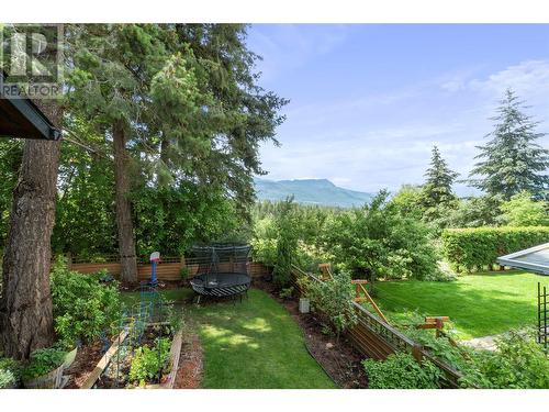 2740 25Th Avenue Ne, Salmon Arm, BC - Outdoor