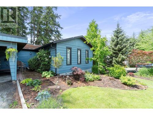 2740 25Th Avenue Ne, Salmon Arm, BC - Outdoor