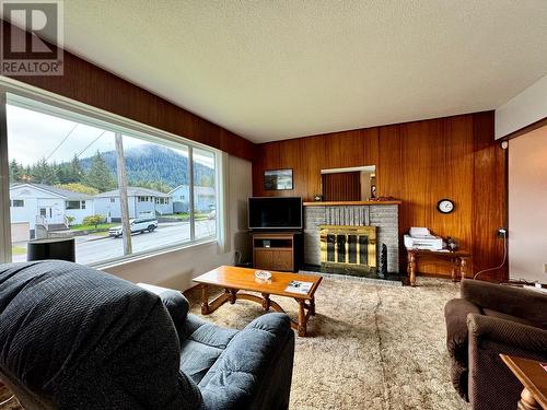 1523 India Avenue, Prince Rupert, BC - Indoor Photo Showing Living Room With Fireplace