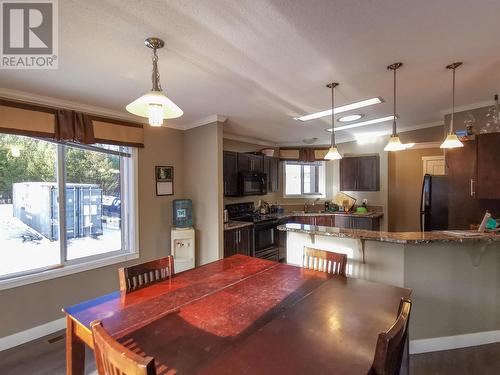 3000 Maze-Forbes Fs Road, Lac La Hache, BC - Indoor Photo Showing Dining Room