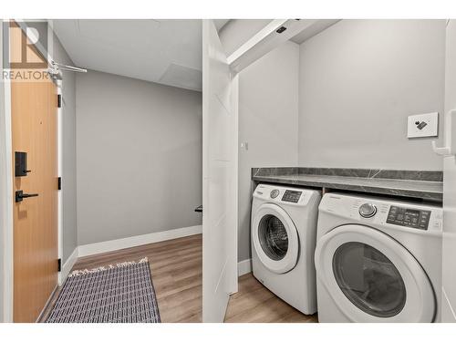 529 Truswell Road Unit# 101, Kelowna, BC - Indoor Photo Showing Laundry Room