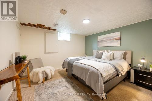 7559 Lakeridge Road, Uxbridge, ON - Indoor Photo Showing Bedroom