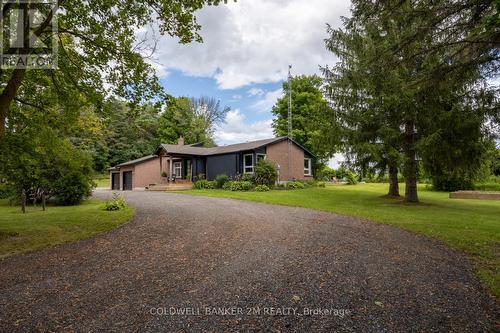 7559 Lakeridge Road, Uxbridge, ON - Outdoor