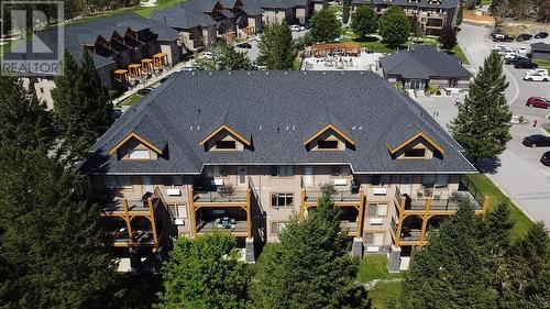 300 Bighorn Boulevard Unit# 324, Radium Hot Springs, BC - Outdoor