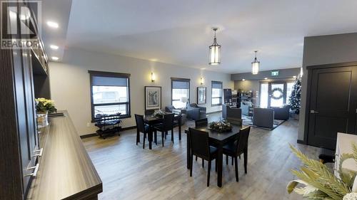 300 Bighorn Boulevard Unit# 324, Radium Hot Springs, BC - Indoor Photo Showing Dining Room