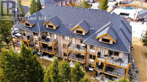 300 Bighorn Boulevard Unit# 324, Radium Hot Springs, BC - Outdoor