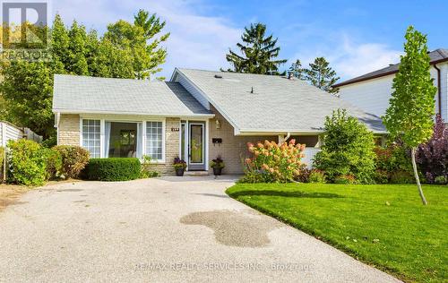 194 Mcmurchy Avenue S, Brampton, ON - Outdoor With Facade