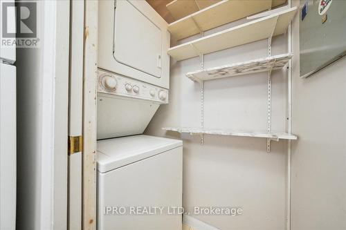 613 - 55 Kingsbridge Garden Circle, Mississauga, ON - Indoor Photo Showing Laundry Room