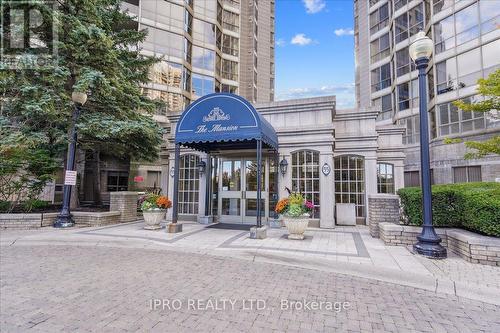 613 - 55 Kingsbridge Garden Circle, Mississauga, ON - Outdoor With Facade