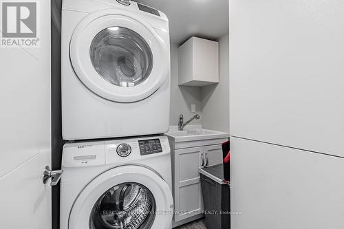 611 - 270 Scarlett Road, Toronto, ON - Indoor Photo Showing Laundry Room