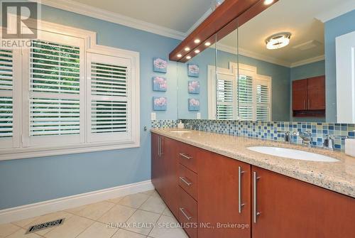 14 Penrose Court, Brampton, ON - Indoor Photo Showing Bathroom