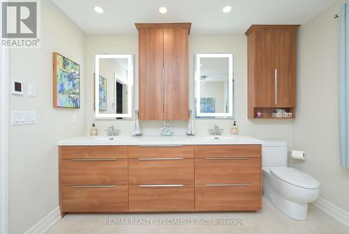 14 Penrose Court, Brampton, ON - Indoor Photo Showing Bathroom