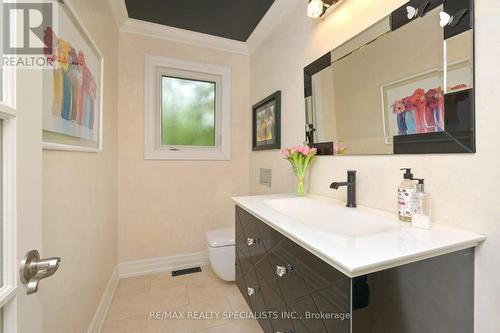 14 Penrose Court, Brampton, ON - Indoor Photo Showing Bathroom