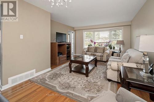 55 Grange Drive, Brampton, ON - Indoor Photo Showing Living Room