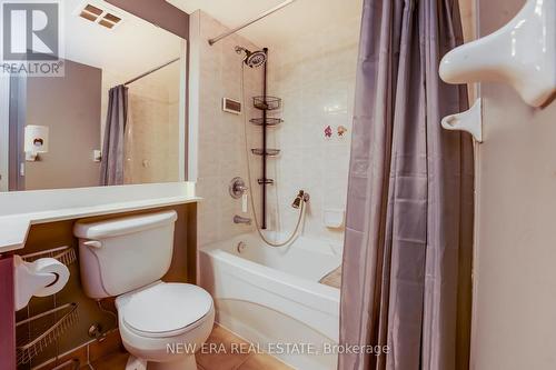 1112 - 155 Beecroft Road, Toronto, ON - Indoor Photo Showing Bathroom