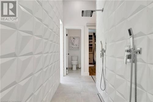 514 Oxbow Road, Waterloo, ON - Indoor Photo Showing Bathroom