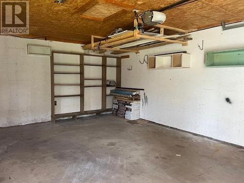 84 Hudson St, Blind River, ON - Indoor Photo Showing Garage