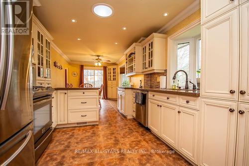 690 Post Road, Kawartha Lakes, ON - Indoor Photo Showing Kitchen