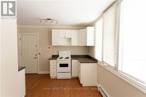 203 Isabella Street, Pembroke, ON - Indoor Photo Showing Kitchen