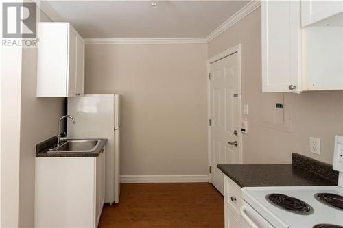 203 Isabella Street, Pembroke, ON - Indoor Photo Showing Kitchen With Double Sink