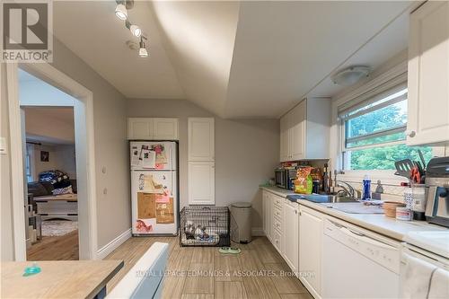 672-680 Mackay Street, Pembroke, ON - Indoor Photo Showing Kitchen