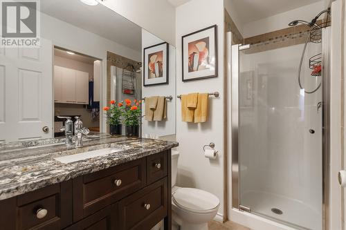 4630 Ponderosa Drive Unit# 112, Peachland, BC - Indoor Photo Showing Bathroom