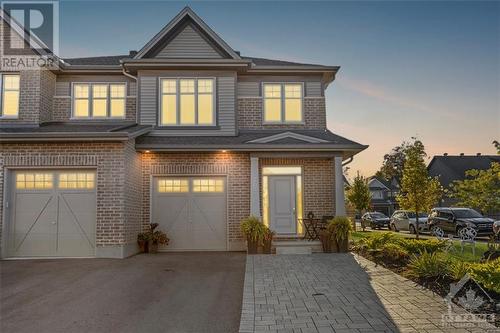 707 Vivera Place, Stittsville, ON - Outdoor