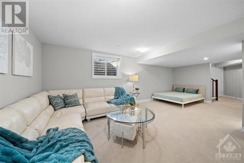 707 Vivera Place, Stittsville, ON - Indoor Photo Showing Living Room