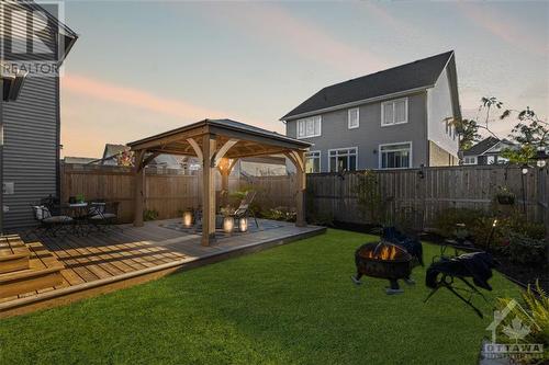 707 Vivera Place, Stittsville, ON - Outdoor