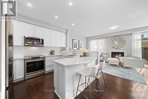 707 Vivera Place, Ottawa, ON - Indoor Photo Showing Kitchen With Stainless Steel Kitchen With Upgraded Kitchen