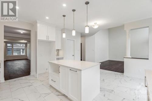 221 Soprano Avenue, Ottawa, ON - Indoor Photo Showing Kitchen