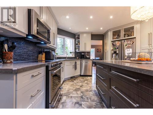 9588 Old Summit Lake Road, Prince George, BC - Indoor Photo Showing Kitchen