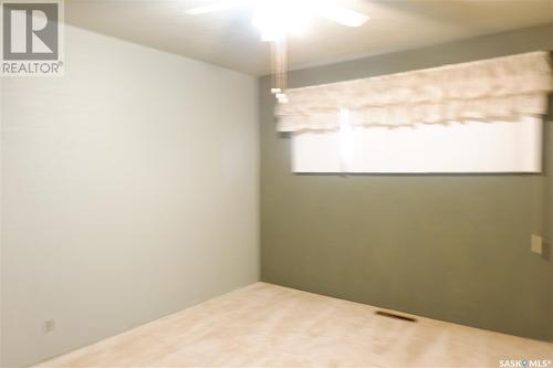 716 4Th Street E, Assiniboia, SK - Indoor Photo Showing Other Room