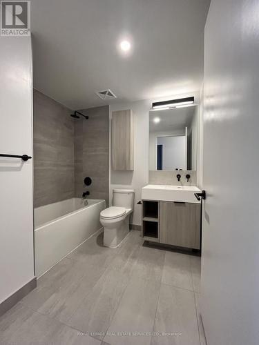 906 - 108 Peter Street, Toronto, ON - Indoor Photo Showing Bathroom