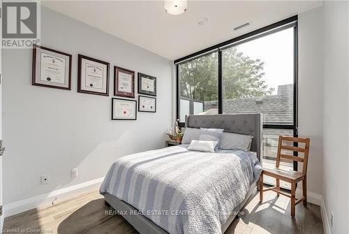 203 - 101 Locke Street S, Hamilton, ON - Indoor Photo Showing Bedroom