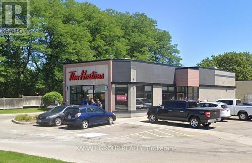 Main - 352 East 18Th Street, Hamilton, ON - Outdoor