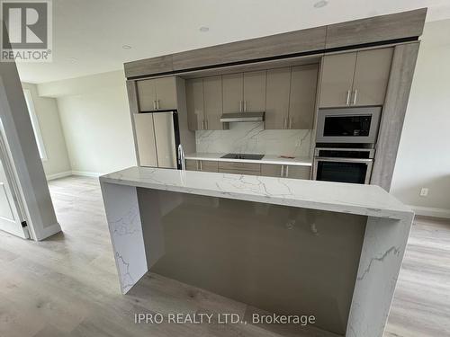 51 Warren Trail, Welland, ON - Indoor Photo Showing Kitchen