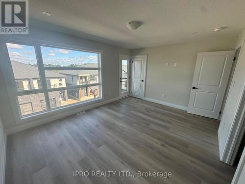 51 Warren Trail, Welland, ON - Indoor Photo Showing Other Room